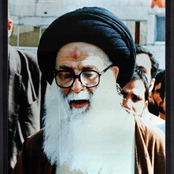 سالِک الی الله تا به خدا نرسد دلش آرام نمی گیرد